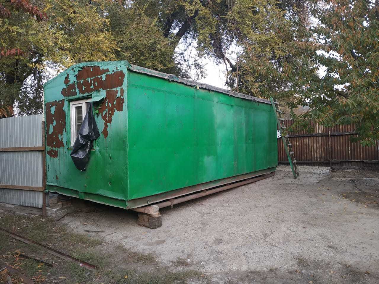 Продам утепленный вагончик из 2 комнат, оборудованный под магазин